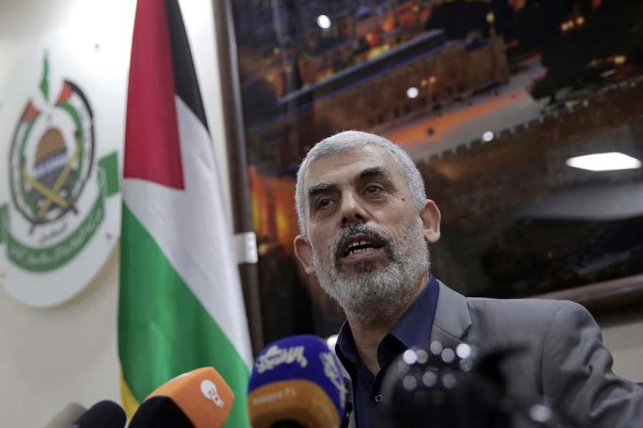 Israeli soldier spent alone with Hamas leader Yahya Sinwar body after deadly operation in Gaza 