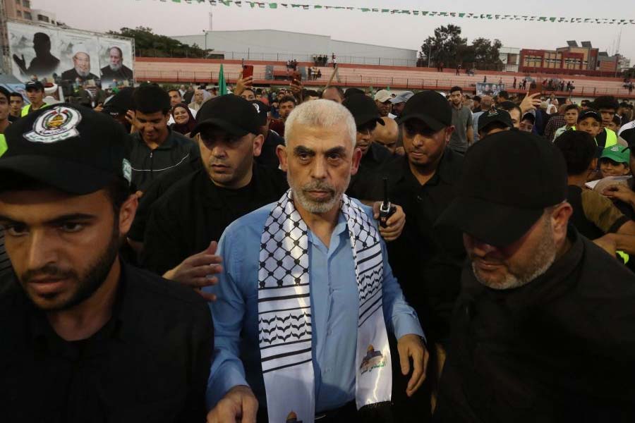 Israeli soldier spent alone with Hamas leader Yahya Sinwar body after deadly operation in Gaza 