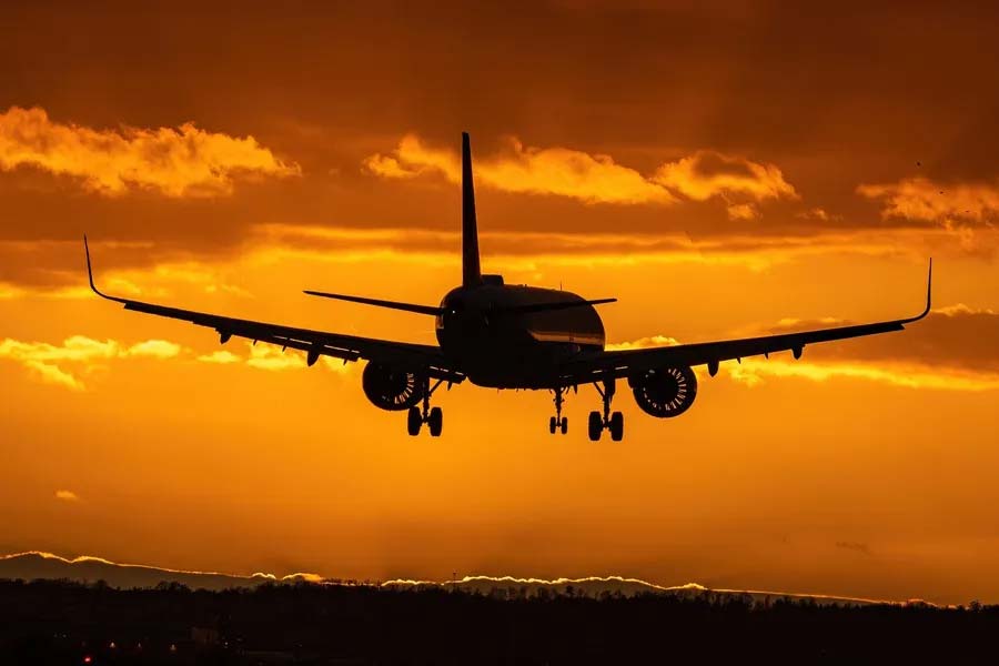 Security protocol of pilot and passengers on bomb threats to Airlines know the details