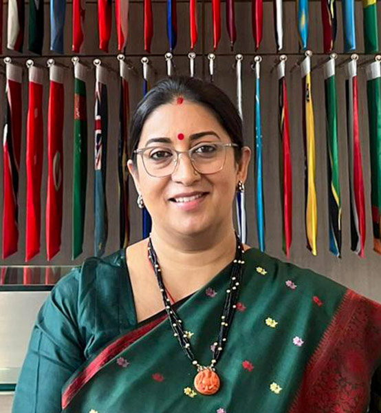 নেত্রী: প্রাক্তন কেন্দ্রীয় মন্ত্রী স্মৃতি ইরানি।