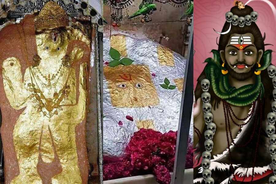 মানুষের বিশ্বাস এই মন্দিরে দুর্বল হৃদয়ের মানুষ প্রবেশ করলে সে আর সুস্থ হয়ে ফেরে না। প্রতিদিন হাজার হাজার মানুষ এই মন্দিরে দর্শনের জন্য যান। তবে গোটা মন্দির পরিক্রমা করার আগেই ভয়ে সেখান থেকে বেরিয়ে আসেন। এই মন্দিরে মোট ৩টি বিগ্রহের পুজো করা হয়, বজরঙ্গবলি, প্রেত রাজ এবং কাল ভৈরব।