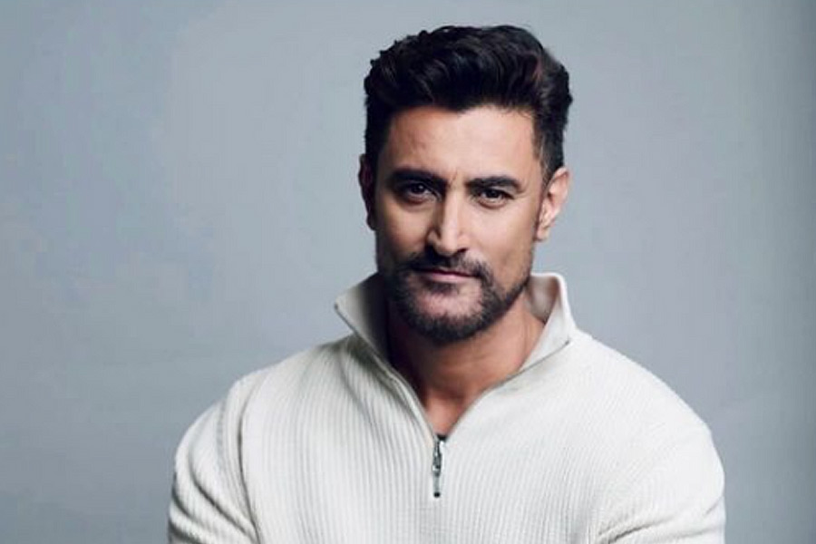 Kunal Kapoor 