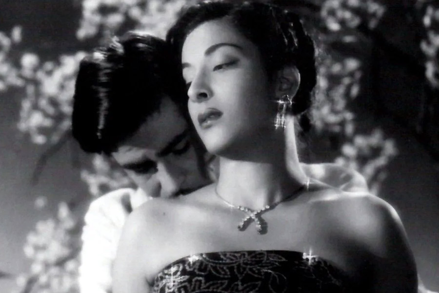 Russian President Vladimir Putin praised Bollywood know the details 