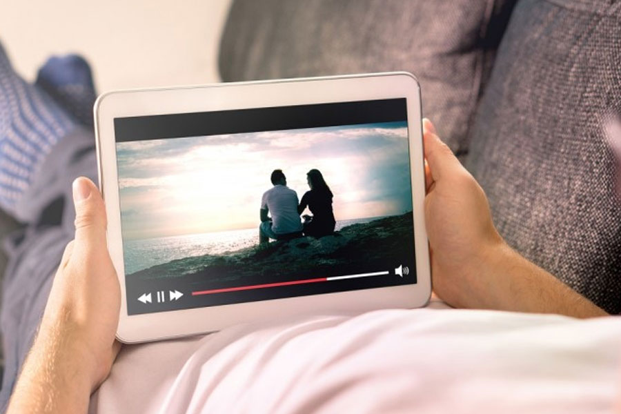 Husband spends family savings on girl met in website while his wife was battling cancer