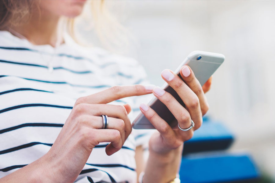 Husband spends family savings on girl met in website while his wife was battling cancer