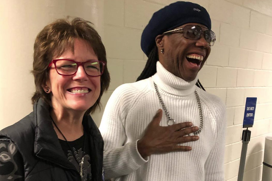 Know about Susan Benett, meet the voice behind iPhone Siri 