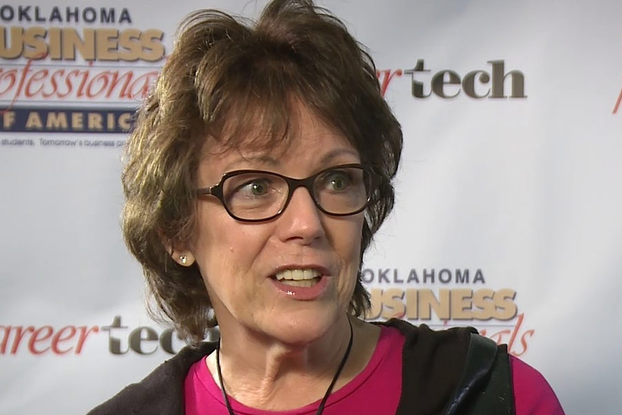 Know about Susan Benett, meet the voice behind iPhone Siri 