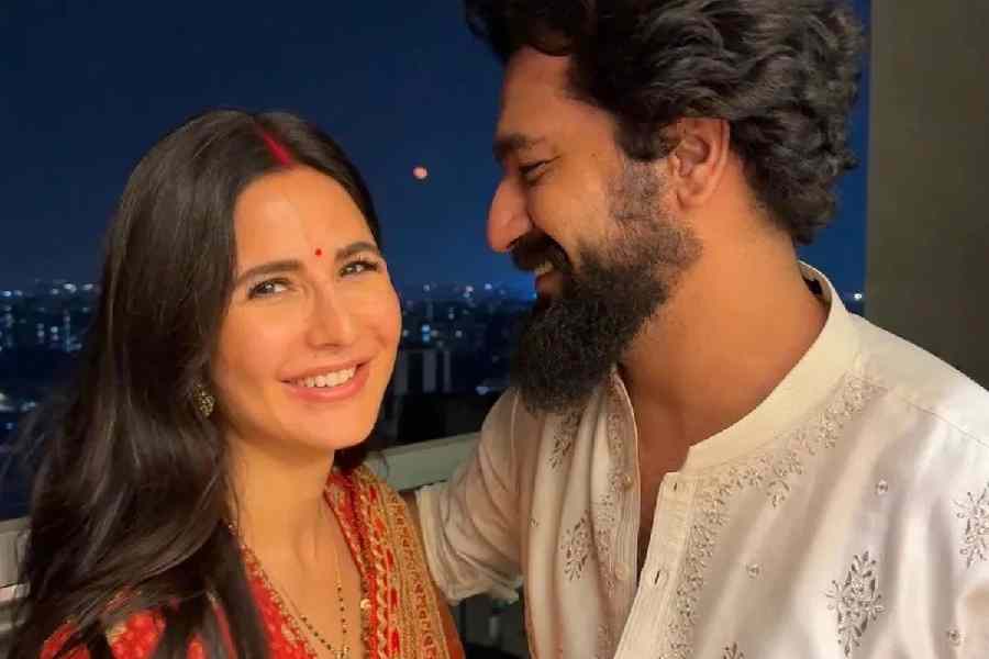 পরবর্তীতে এক সাক্ষাৎকারে এ কথা জানান ক্যাটরিনা নিজেই। অভিনেত্রী এ-ও জানান ভিকি উপোস করে থাকুক, এমনটা একেবারেই চাননি তিনি। কিন্তু কে শোনে কার কথা!