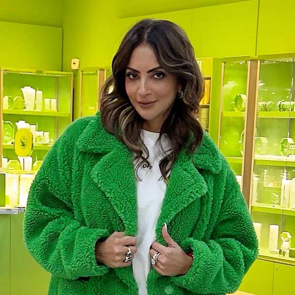 সম্প্রতি প্রেমিকের প্রসঙ্গে আলোচনা করেন সীমা। তিনি জানান, বিক্রম অভিনয়ের সঙ্গে সরাসরি যুক্ত নন। তবে বলিপাড়ার নামকরা পরিবারের সঙ্গে যোগাযোগ রয়েছে বিক্রমের।   