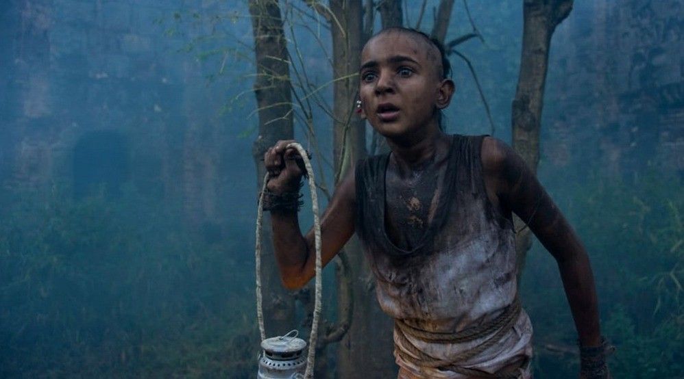 তুম্বড়: ভূতের সিনেমা ভালবাসেন আর ‘তুম্বড়’ দেখেননি, তা-ও কি হয়! মুক্তির পরে প্রায় ৬ বছর পেরিয়ে গেলেও আজও দর্শক মহলে চর্চিত এই ছবি। 