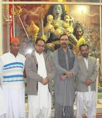 বালোচিস্তানের কালাট অঞ্চলে এই কালীমন্দির পাকিস্তানের অন্যতম পুরনো মন্দির, যেখানে পুজো দিতে হিন্দুদের পাশাপাশি আসেন মুসলিমরাও। 