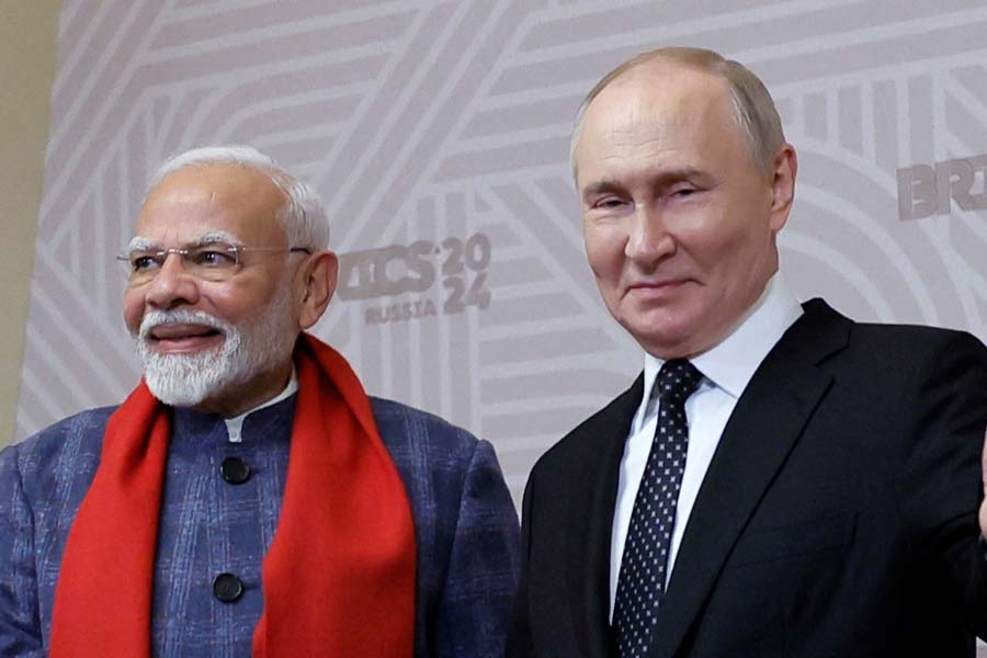 Putin remarks our ties so close that we do not need translation to understand each other to Modi during bilateral meeting before BRICs summit dgtl