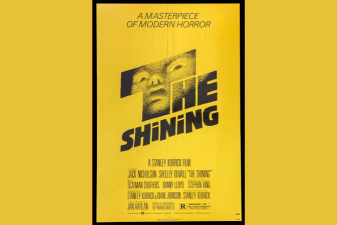 স্ট্যানলি কুব্রিকে পরিচালিত ‘দ্য শাইনিং’ ছবিটা অনেকেরই মতেই সর্বকালের সবচেয়ে ভয়ের সিনেমাগুলোর একটা। গল্পের কেন্দ্রে এক হোটেল। তার প্রতিটা ঘরেই রহস্য। স্টিফেন কিংয়ের বিখ্যাত উপন্যাস অবলম্বনে তৈরি হয়েছিল এই ছবি। 