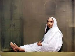 কথিত, সারদামণির বৌদি মানসিক ভারসাম্যহীন হয়ে পড়েছিলেন। তিনি তাঁর বৌদিকে নিয়ে এই মন্দিরে আসেন এবং দেবীর আশীর্বাদে তিনি সুস্থও হয়ে উঠেছিলেন। 