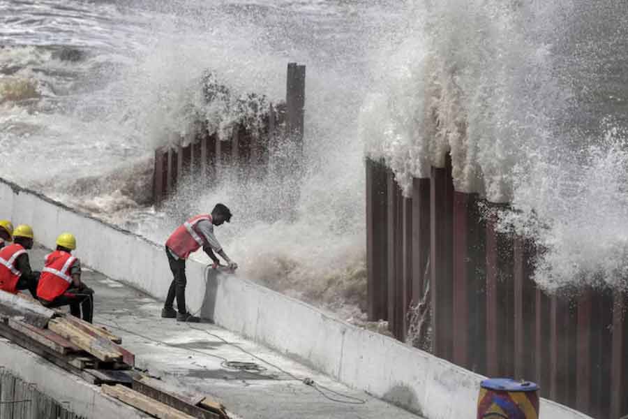 How Odisha government taking precaution to face cyclone dana