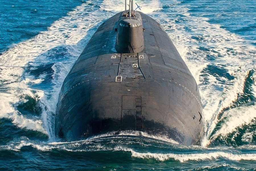 Indian Navy quietly launch forth Nuclear Missile Submarine into water 
