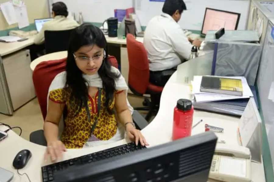 The history of forty-hour work week, will it obsolete 