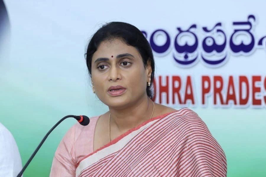 YSRCP leader Jagan Reddy and sister Sharmila fight over wealth worth crores 