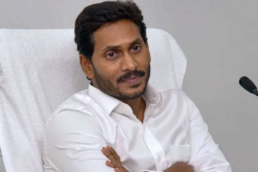 YSRCP leader Jagan Reddy and sister Sharmila fight over wealth worth crores 