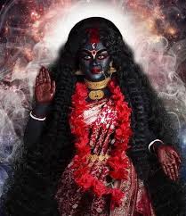 শুধু যে শ্যামাসঙ্গীত রচনা, তা নয়। চট্টগ্রামের কবি সা বিরিদ খাঁ মা কালীর ভক্তিরসে বিভোর হয়ে রায়গুণাকর ভারতচন্দ্রের মতো লিখে ফেলেছিলেন ‘কালিকামঙ্গল কাব্য’। 