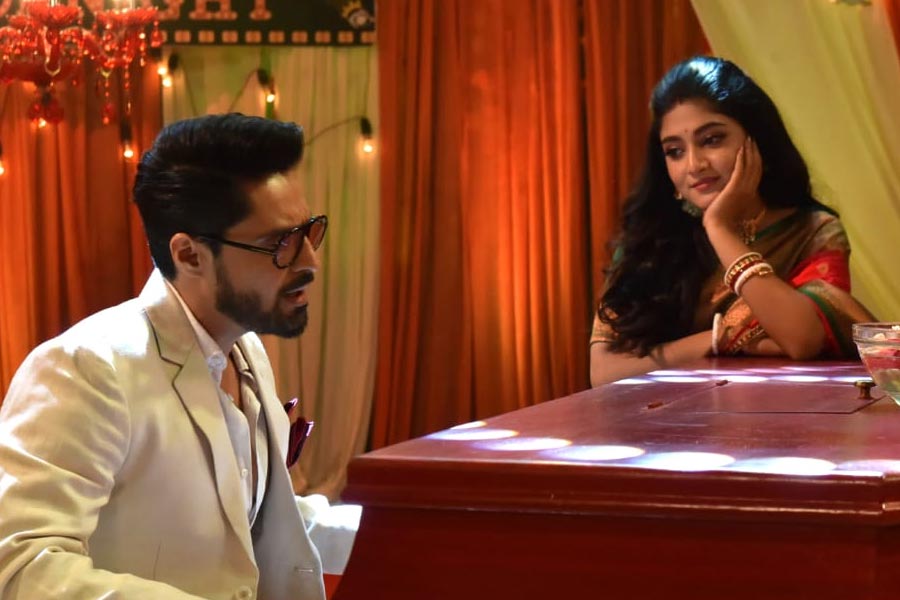 Bengali actress Monami Ghosh participated in Diwali celebration in Kothha serial