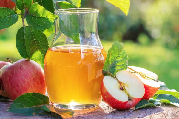 অ্যাপল সাইডার ভিনিগারের গুণাগুণ নিয়ে হাজার হাজার ভিডিয়ো ছড়িয়ে রয়েছে ইন্টারনেটে। 