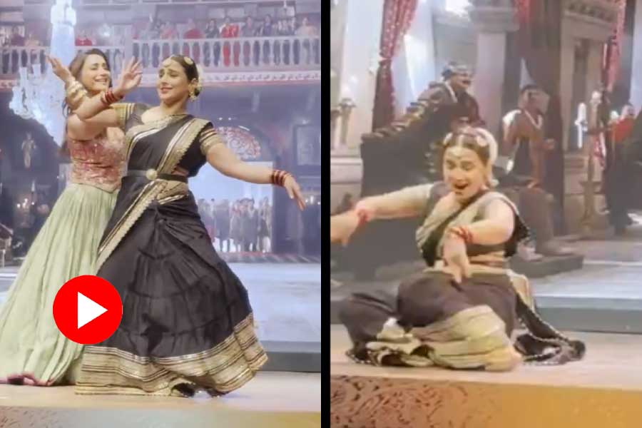 Vidya Balan gracefully recovered after falling on stage at Bhool Bhulaiyaa 3 event Madhuri Dixit handles her