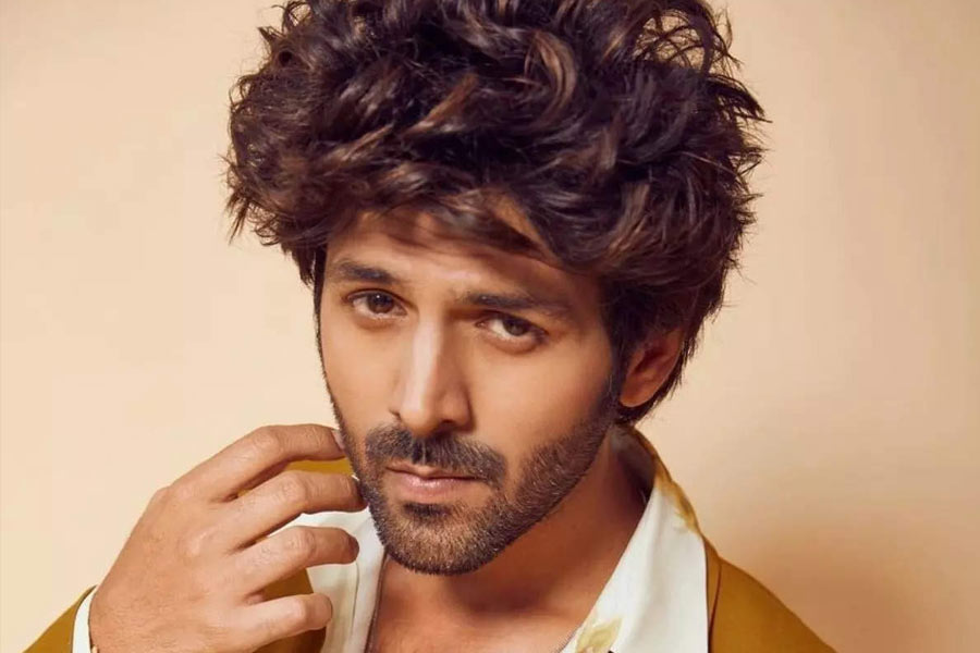 Know about bollywood actress Tara Sutaria and her relationship timeline 