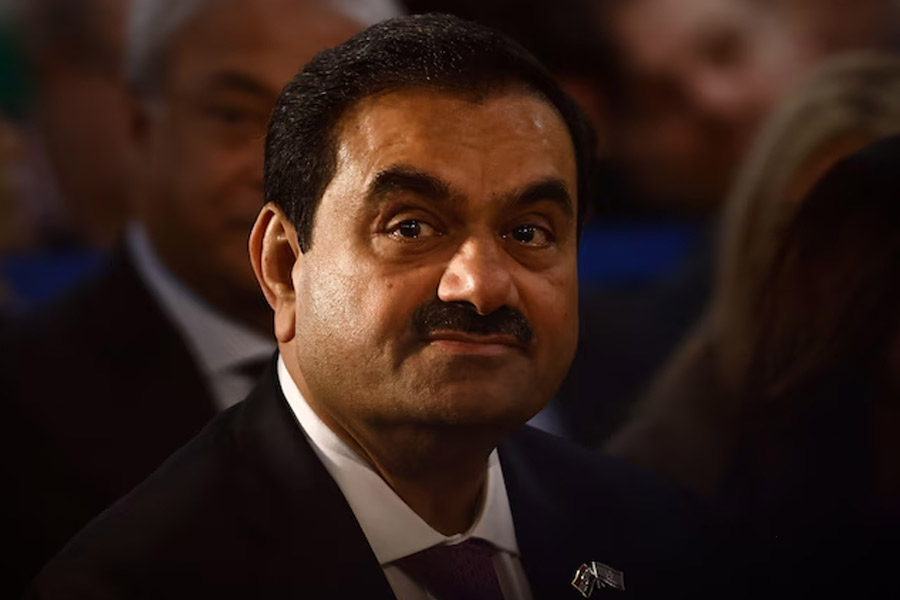 Gautam Adani big loss as around 74 Crore dollar deal with Adani Energy suspends by Kenyan High court 