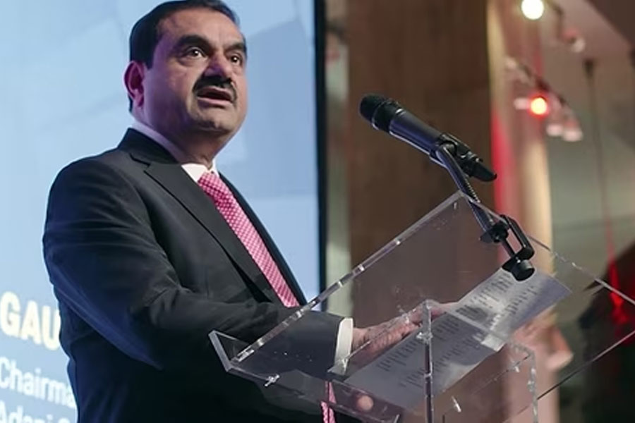 Gautam Adani big loss as around 74 Crore dollar deal with Adani Energy suspends by Kenyan High court 