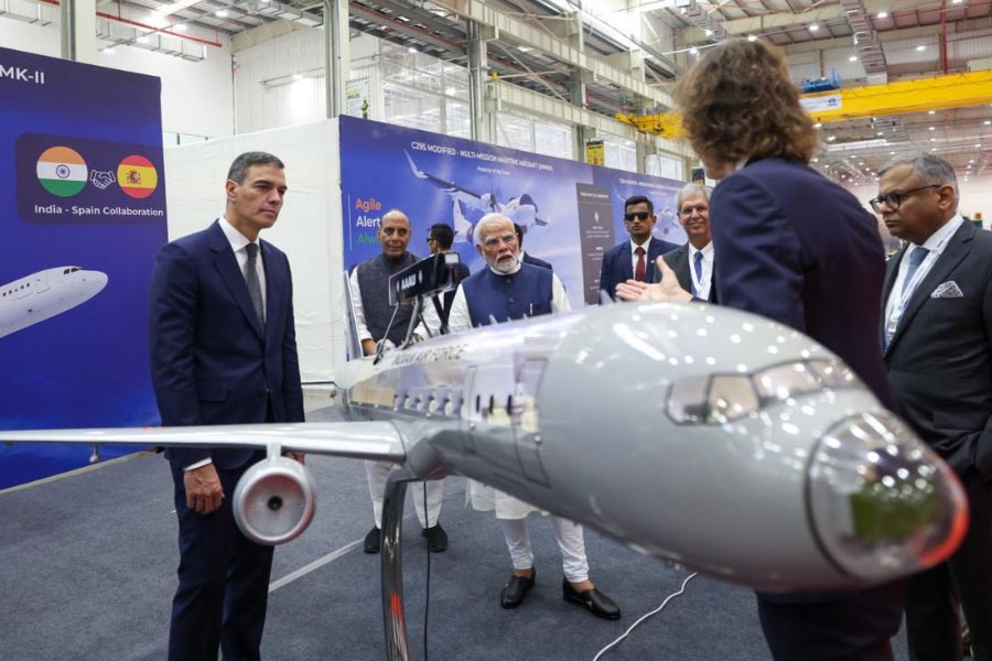 Airbus C295 military transport aircraft project of Vadodra Gujarat is a game changer for India know experts opinion