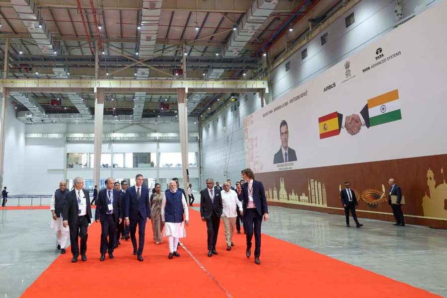 Airbus C295 military transport aircraft project of Vadodra Gujarat is a game changer for India know experts opinion