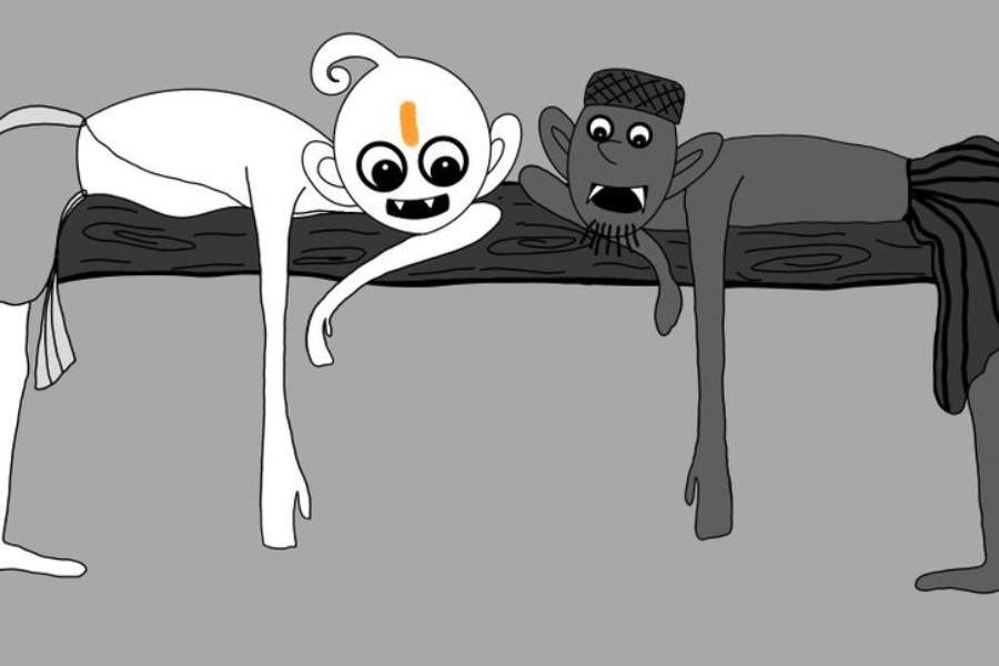 একানড়ে-  একটামাত্র পা নিয়েই ঘুরে বেড়াত একানড়ে। ‘একটি নড়ি’ অর্থাৎ একখানা লাঠি হাতে ঘুরে বেড়ানো ভূত একানড়ের একটামাত্র পা। আর সেটাকে সম্বল করেই নড়বড় করে ঘুরে বেড়াত সে! এই ভূতকে বছর কয়েক আগে গানে ফিরিয়ে এনেছিল বাংলা ব্যান্ড চন্দ্রবিন্দু– ‘আমার ঘাড়ে একানড়ে ঠ্যাং ঝুলিয়ে নাচে!’