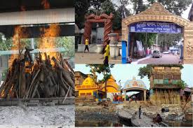 একদিকে শ্মশানকালী পুজো  হবে আর অপরদিকে চলবে শবদেহের দাহ। কেওড়াতলায় এই পুজো করেন ডোমেরা। 