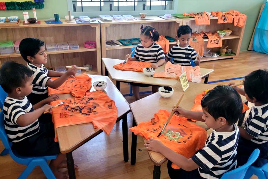 Thousands of famed kindergartens have been closed in china