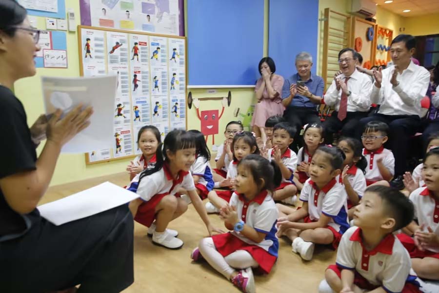 Thousands of famed kindergartens have been closed in china