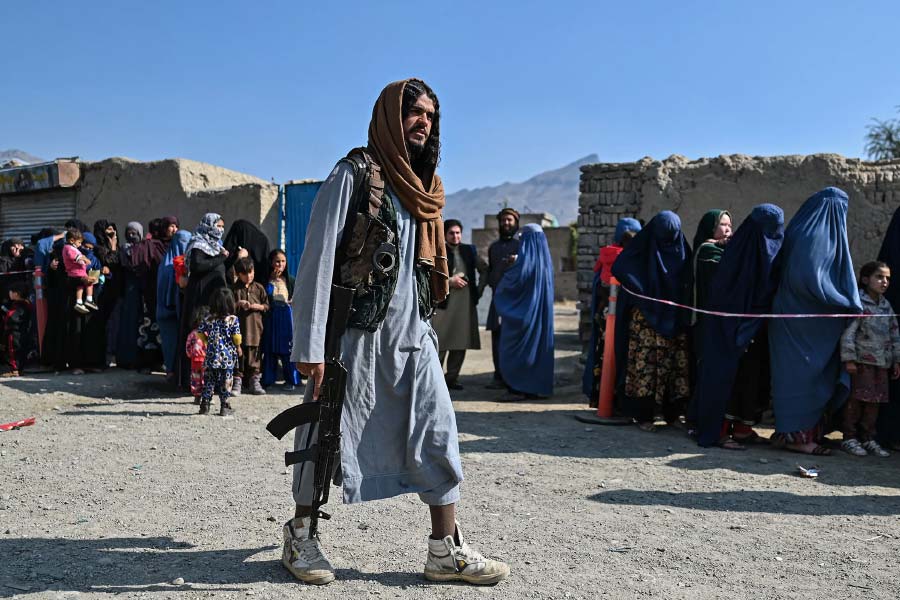 Taliban is set to impose new rule on woman 