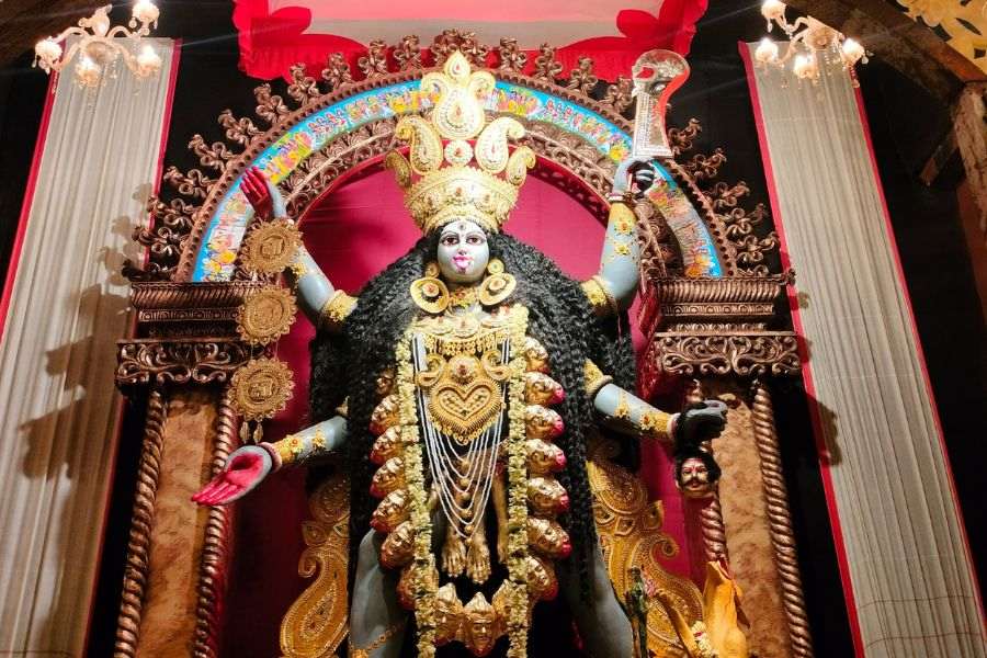 গিরিশ পার্ক ফাইভ স্টার স্পোর্টিং ক্লাব। থিম: পুরাতনী 