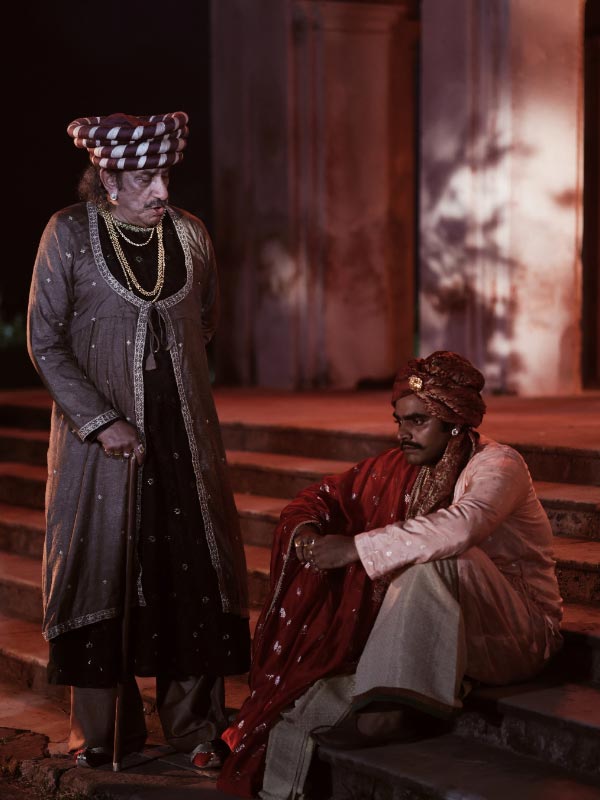 Set visit of Bengali film Devi Chowdhurani starring Sabyasachi Chakraborty and Kinjal Nanda directed by Subhrajit Mitra