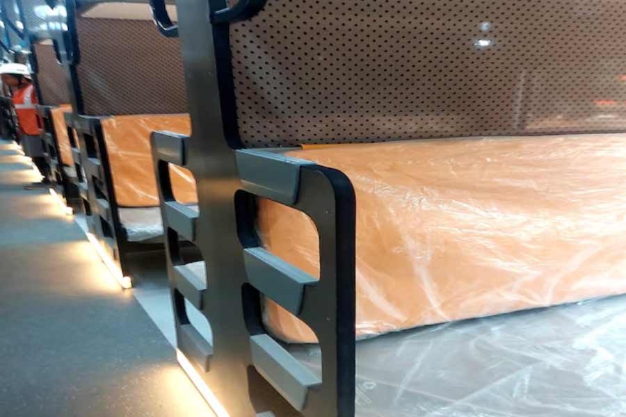 Vande Baharat sleeper train, rail minister unveil new prototype coach 