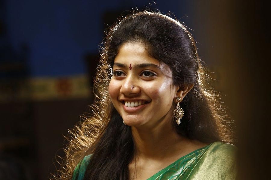 From Sai Pallavi to Manushi Chillar, Indian actors who are doctors by profession