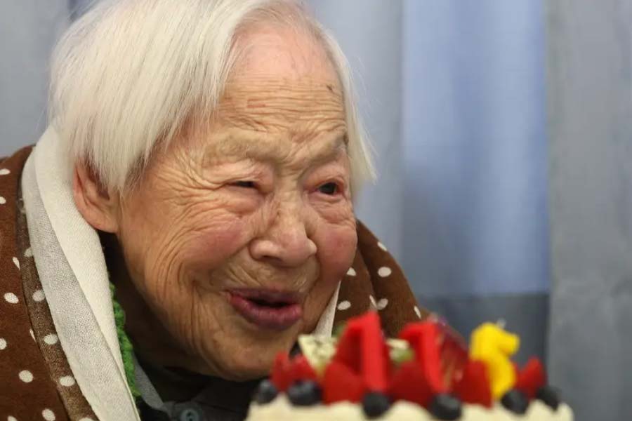 40 thousand Old people died alone in Japan this year