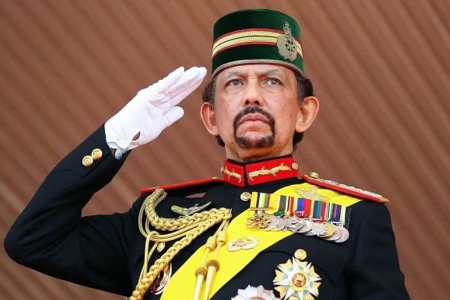 Hassanal Bolkiah, who made gold palace for residency, will welcome prime minister Narendra Modi on his Visit to Brunei