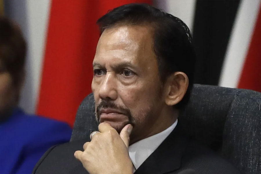 Hassanal Bolkiah, who made gold palace for residency, will welcome prime minister Narendra Modi on his Visit to Brunei