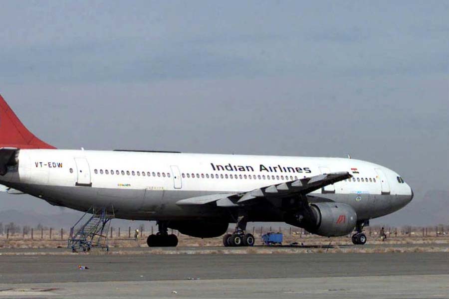 All need to knows about Indian Airlines Flight 814 Hijack