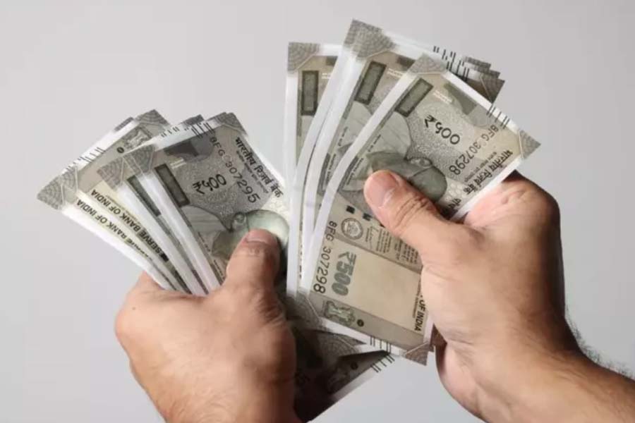 Current situation of Indian Economy report of World Bank GDP Chinese economy