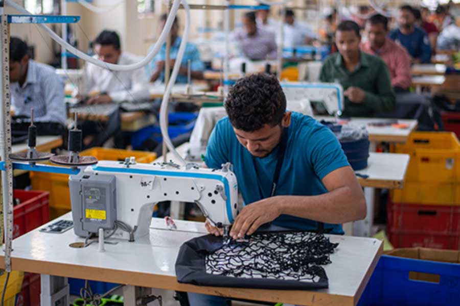 Current situation of Indian Economy report of World Bank GDP Chinese economy