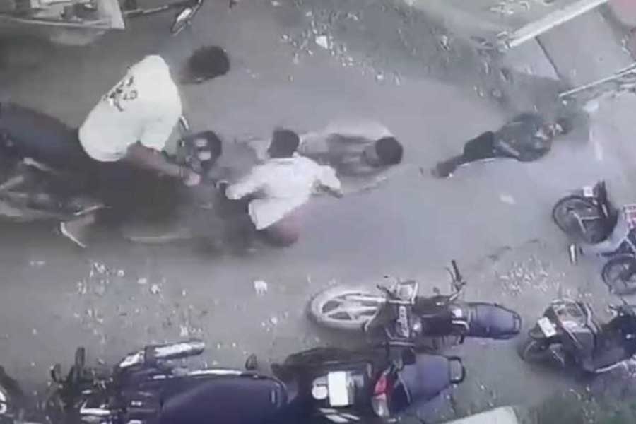 Man dragged off bike and stabbed in Punjab