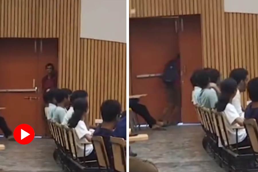 Video of IIT student sneak into the room and then this happened