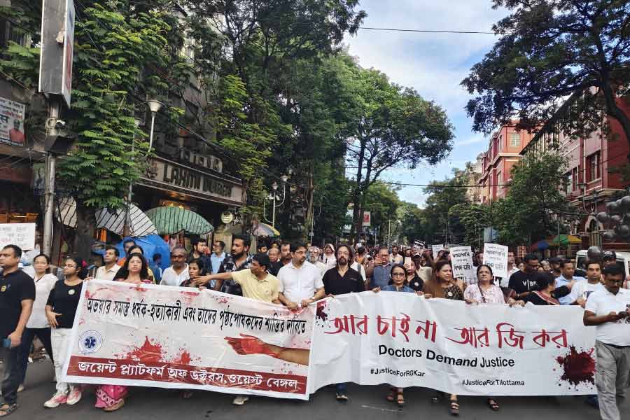 ‘আরজি করের ঘটনার পুনরাবৃত্তি চাই না’, দাবি উঠল মিছিল থেকে।